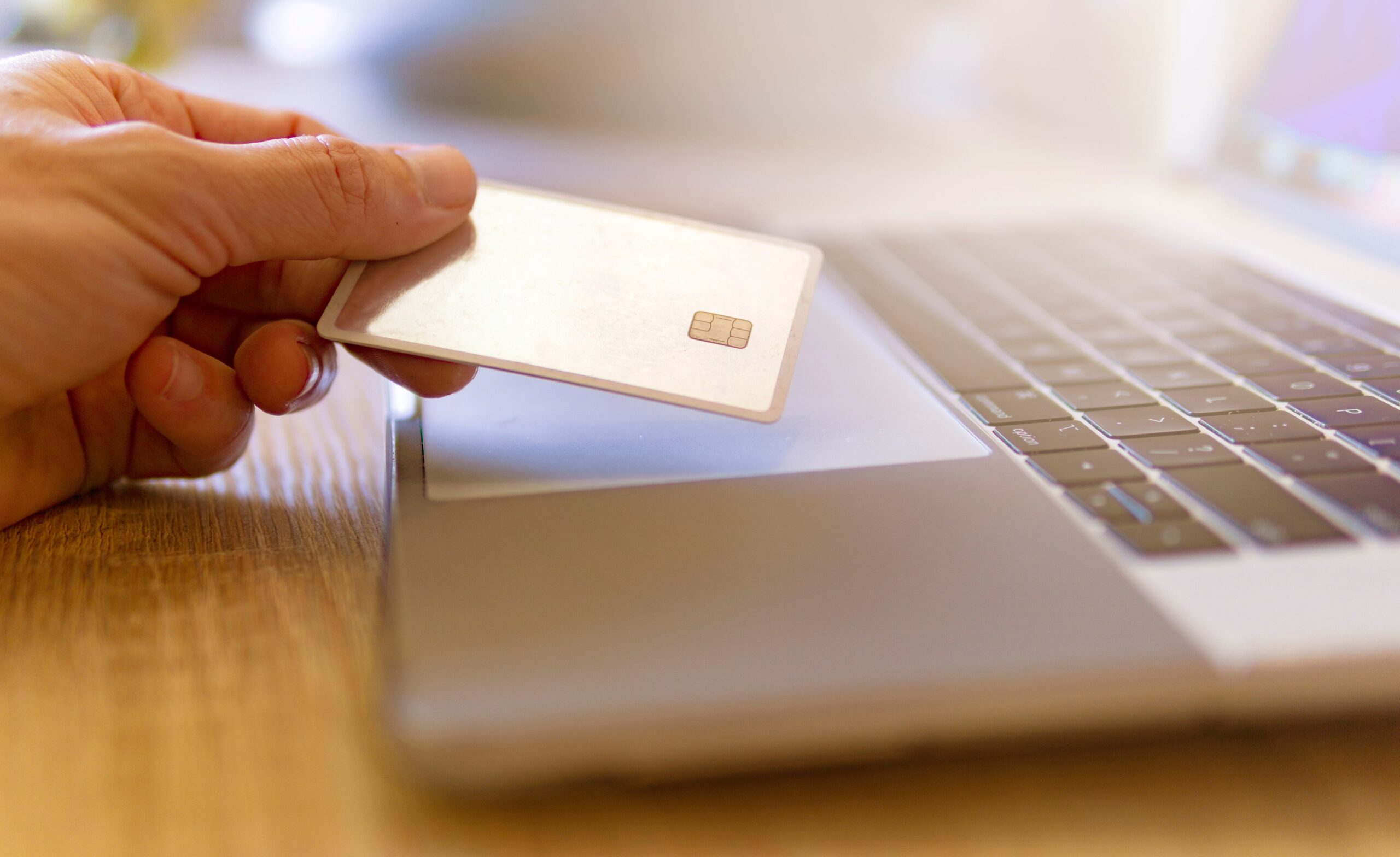 online shopping safety tips for 2026
