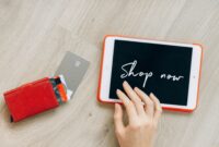 pexels-n-voitkevich-6214152 best credit cards for online shopping in 2026